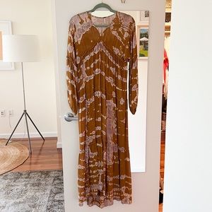 Like new 🛍 maxi boho dress